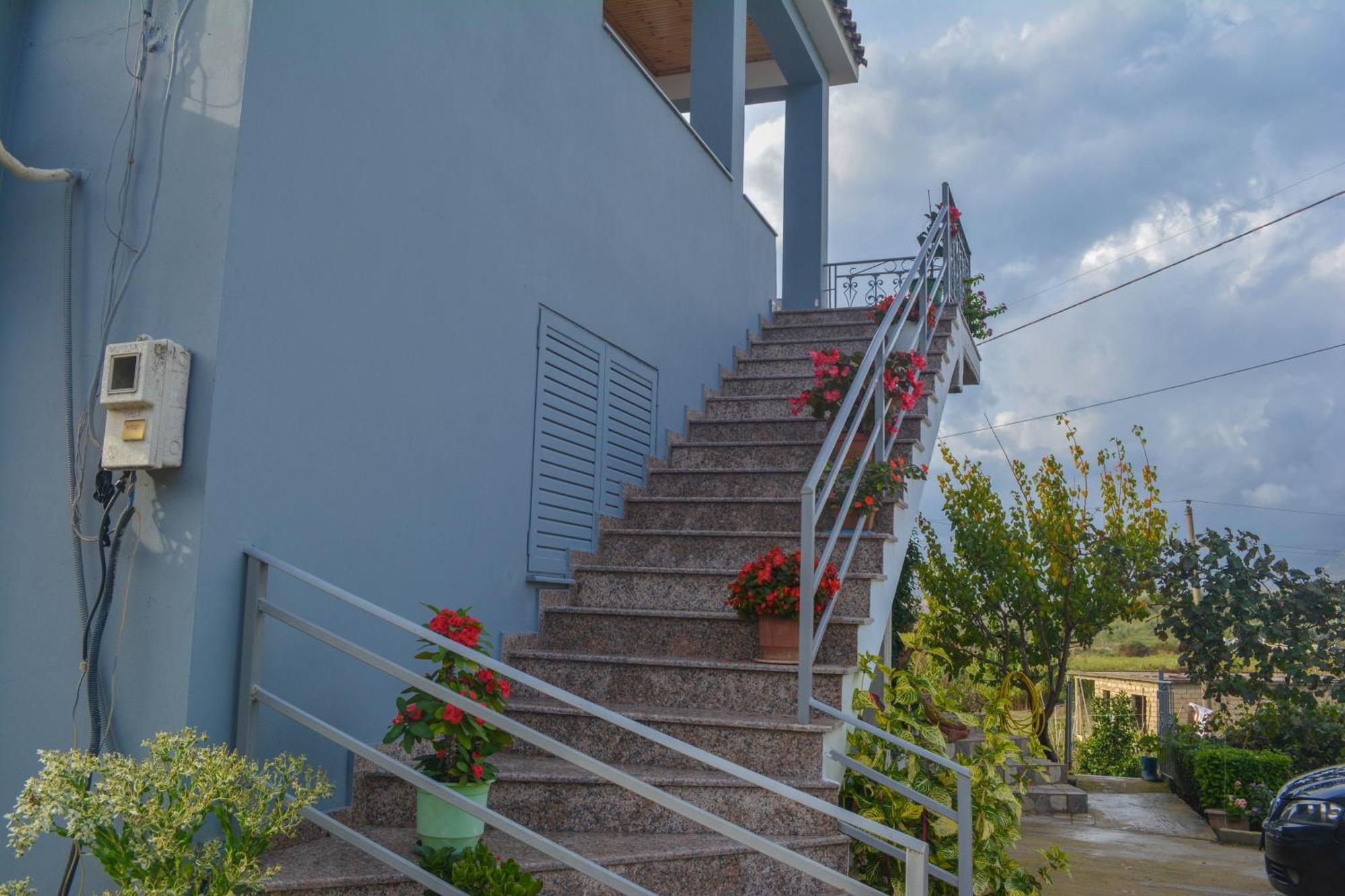 Apartments Villa Luti Stjar Eksteriør billede